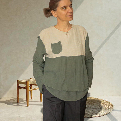 Bluză damă cu design unic realizată din cânepă natur în partea superioară și bumbac fiert olive în partea inferioară Foxenia