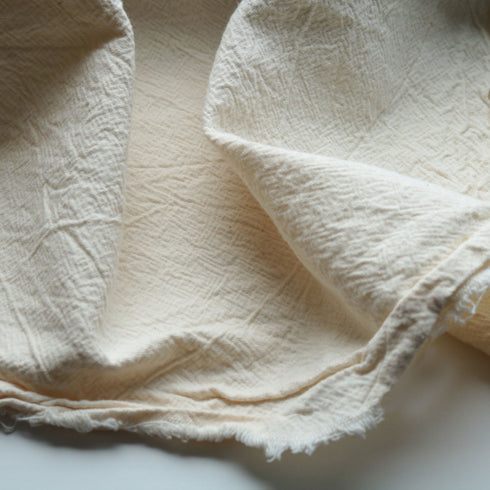 Draperii din bumbac fiert, netransparente si cu aspect creponat