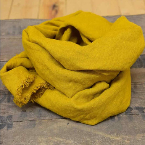 Esarfa din IN organic, pentru o eleganta clasica