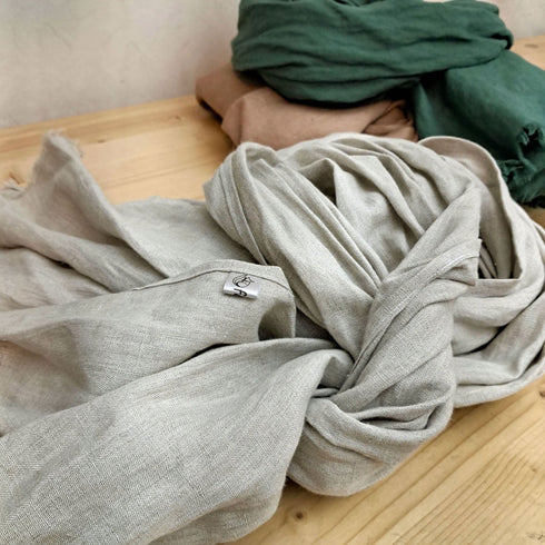 Esarfa din IN organic, pentru o eleganta clasica