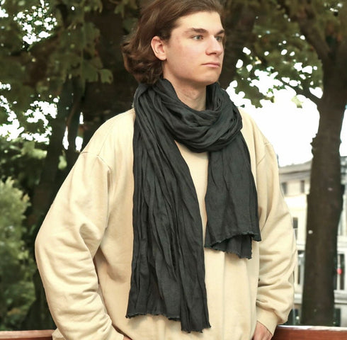 Esarfa din IN organic, pentru o eleganta clasica