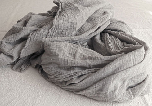 Esarfa din panza topita. Esarfa unisex din bumbac. Șal/Fular - culoare gri deschis