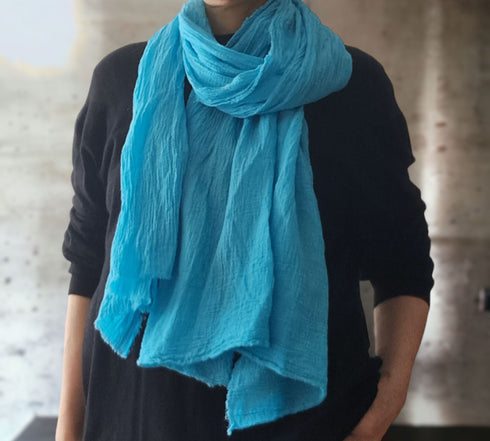 Esarfe bumbac unisex. Esarfa din panza topita. Esarfa creponata din tesaturi naturale.