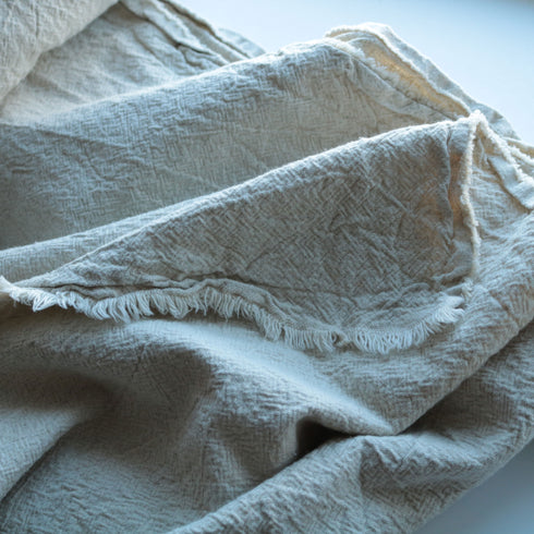 Țesătură densă Ralu din amestec de 30% in și 70% bumbac cu aspect rustic-modern pentru croitorie Foxenia