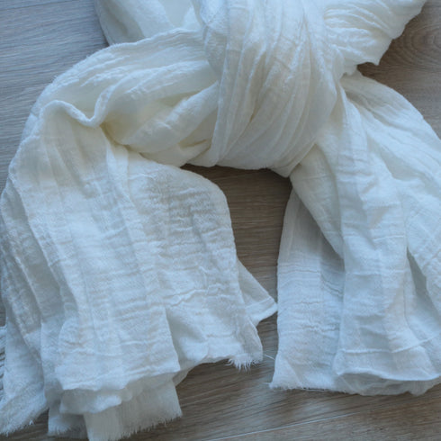 Eșarfă bogată boho-chic din bumbac fin purtată pe umeri sau ca pareo de plajă Foxenia