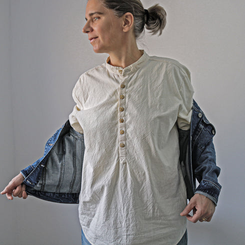 Cămașă Tunică Unisex din panza topita: Eleganță relaxată și farmec distinct
