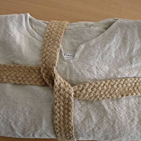 Unisex tunic made of linen and cotton gauze