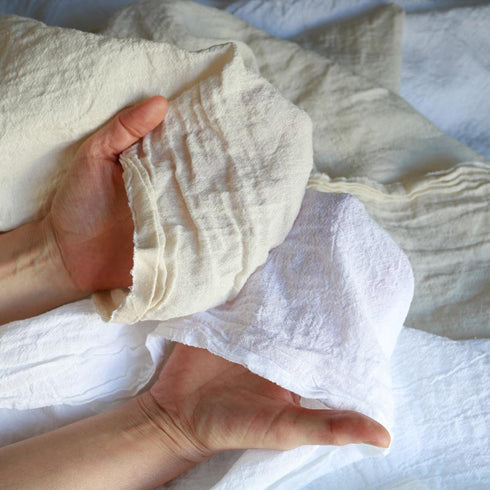 Panza topita din canepa si bumbac NATUR/ALB