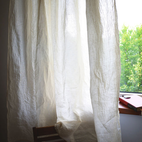 Perdea semitransparenta din tesatura amestec de cânepă și bumbac