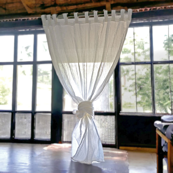 Perdea din panză topită de bumbac