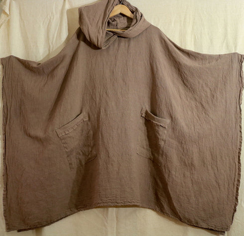 Poncho medieval din țesătură de cânepă. Mantie cu glugă boho