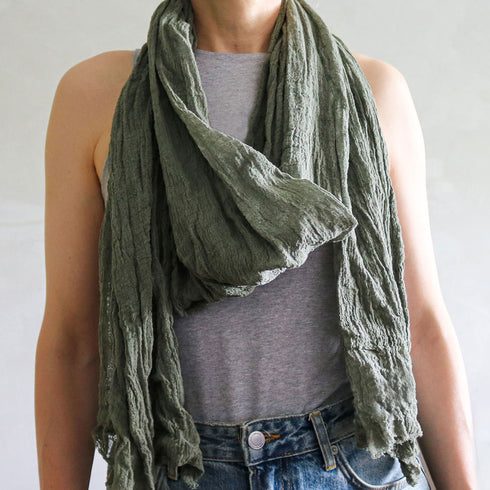 Esarfa din bumbac fiert textura creponata sal moale culori pastelate accesoriu boho Foxenia