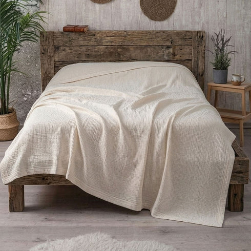 Breathable and lightweight double layer muslin blanket